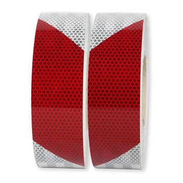 3M 823i Reflexní červeno-bílá páska, levostranná, šíře 50 mm